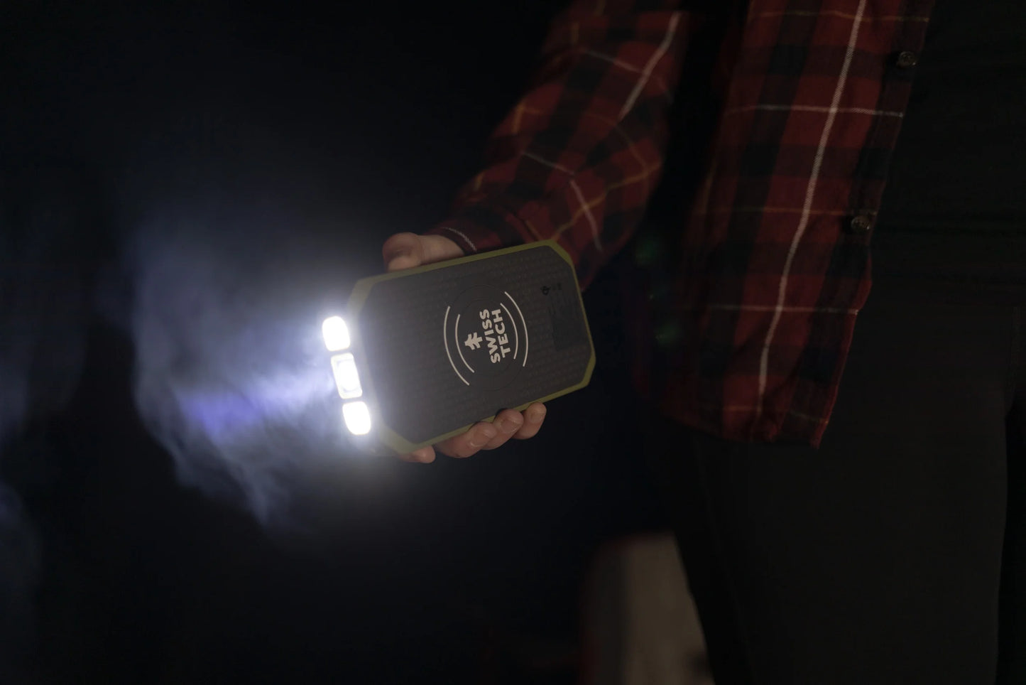 Wireless Power Bank, 20000 Mah, Built-In Flashlight, Charging Pad, IP54 Weatherproof, Travel Ready