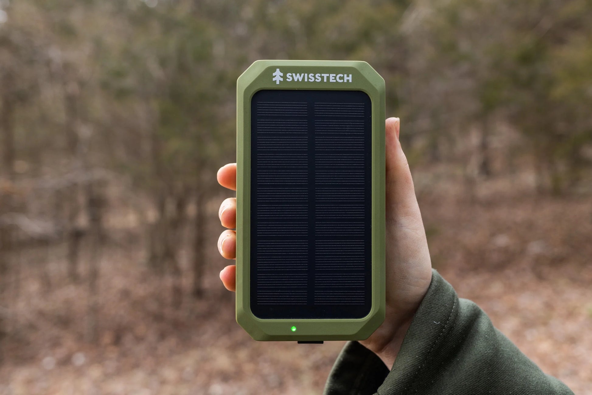 Wireless Power Bank, 20000 Mah, Built-In Flashlight, Charging Pad, IP54 Weatherproof, Travel Ready