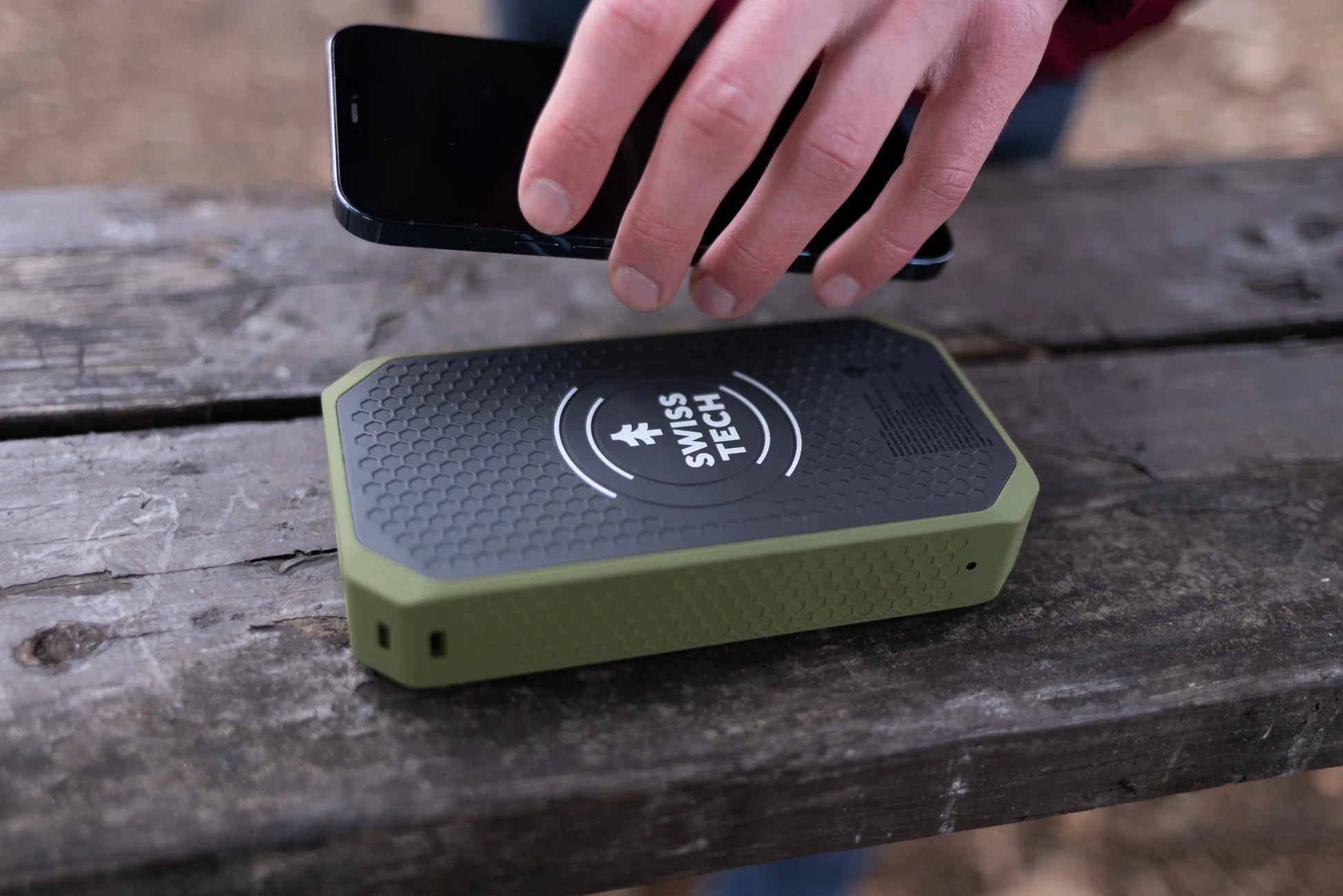Wireless Power Bank, 20000 Mah, Built-In Flashlight, Charging Pad, IP54 Weatherproof, Travel Ready